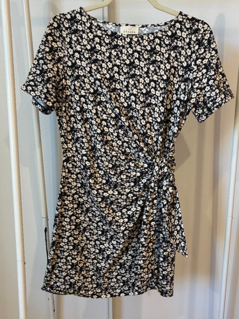 Sezane pippa short dress in madison black & cream floral print, size small - Picture 2 of 7